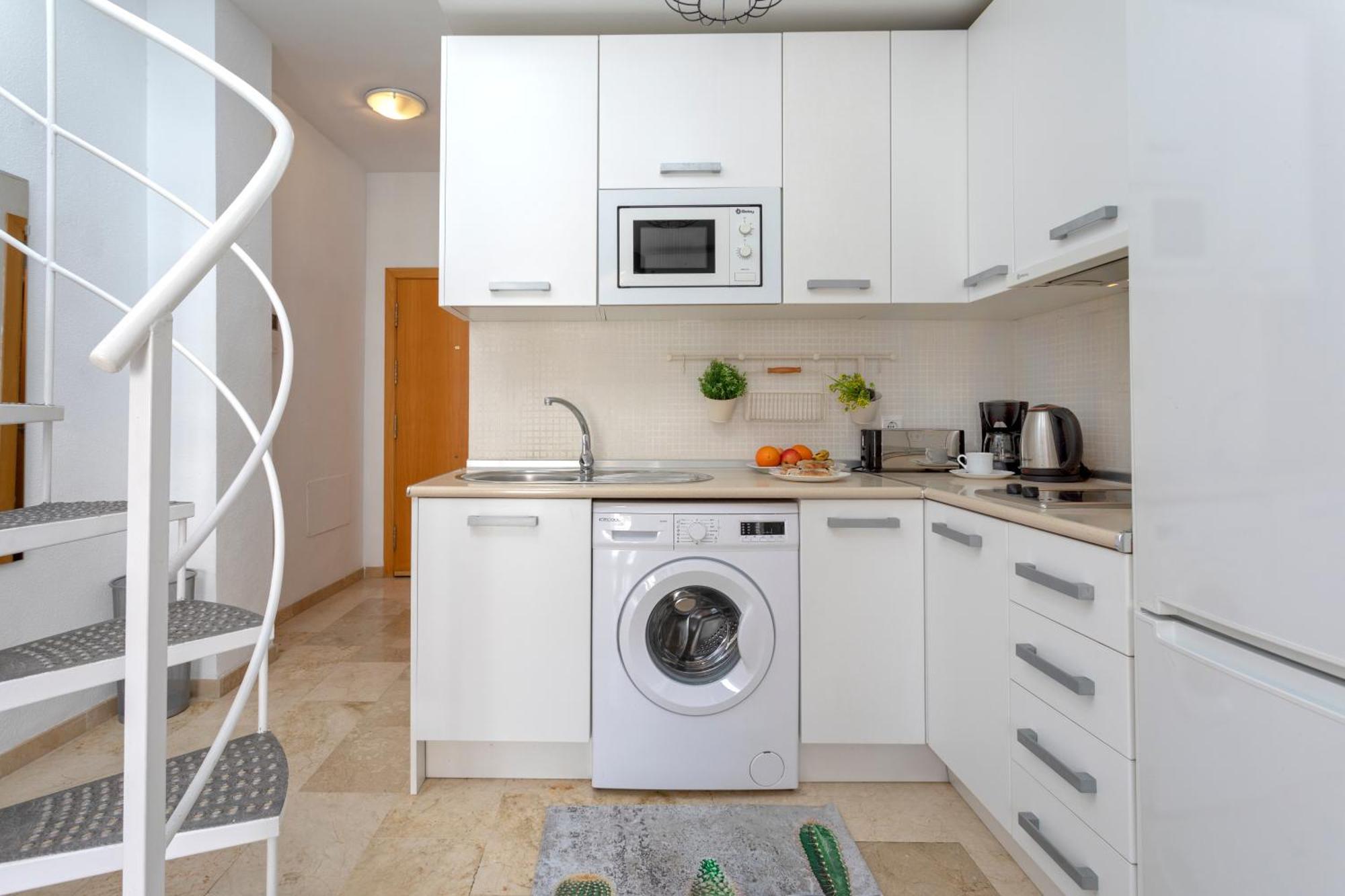 Sunstay - Loft With Terrace City Center Appartement
